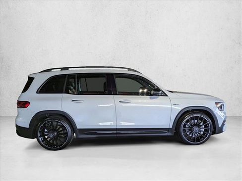 Used 2022 Mercedes-Benz GLB 35 AMG 4MATIC image 6