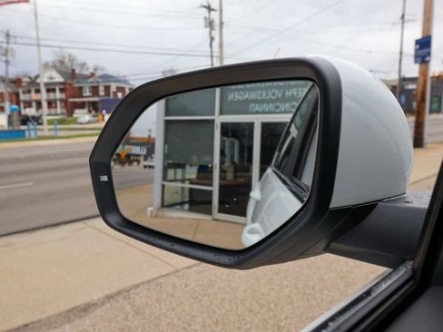 New 2026 Volkswagen Atlas SEL image 30