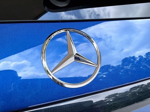 Used 2023 Mercedes-Benz GLC 300 image 31