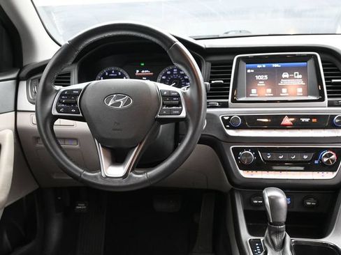 Used 2018 Hyundai Sonata SEL FWD image 10