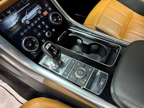 Used 2022 Land Rover Range Rover Sport HSE Dynamic image 13