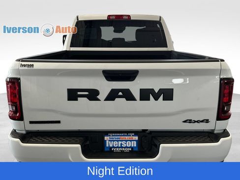 Used 2026 RAM 2500 Big Horn AWD/4WD image 8