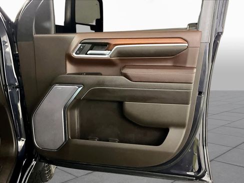 Used 2024 GMC Sierra 2500 Denali w/ Denali Reserve Package AWD/4WD image 22
