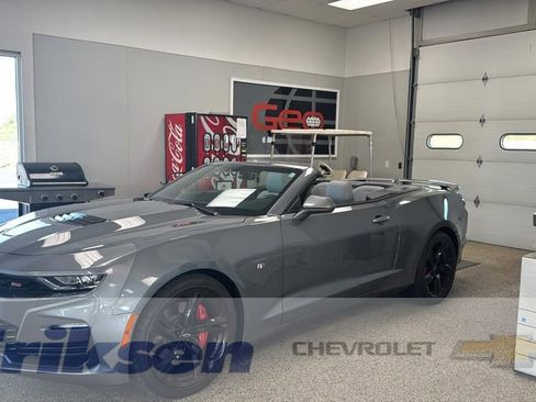 Certified 2021 Chevrolet Camaro SS RWD image 1
