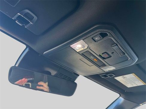 Used 2024 Toyota Tacoma TRD Sport image 34