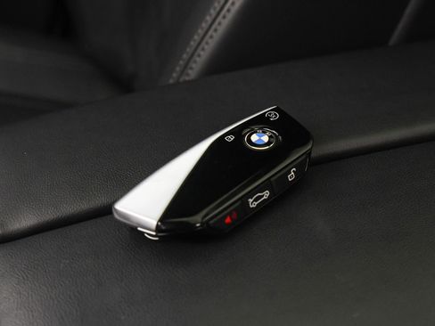 Used 2023 BMW X7 xDrive40i w/ Dynamic Handling Package image 24