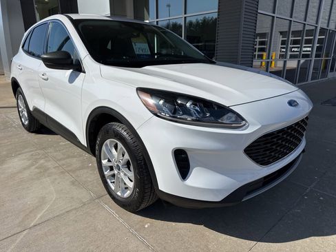 Certified 2022 Ford Escape SE w/ Convenience Package image 10