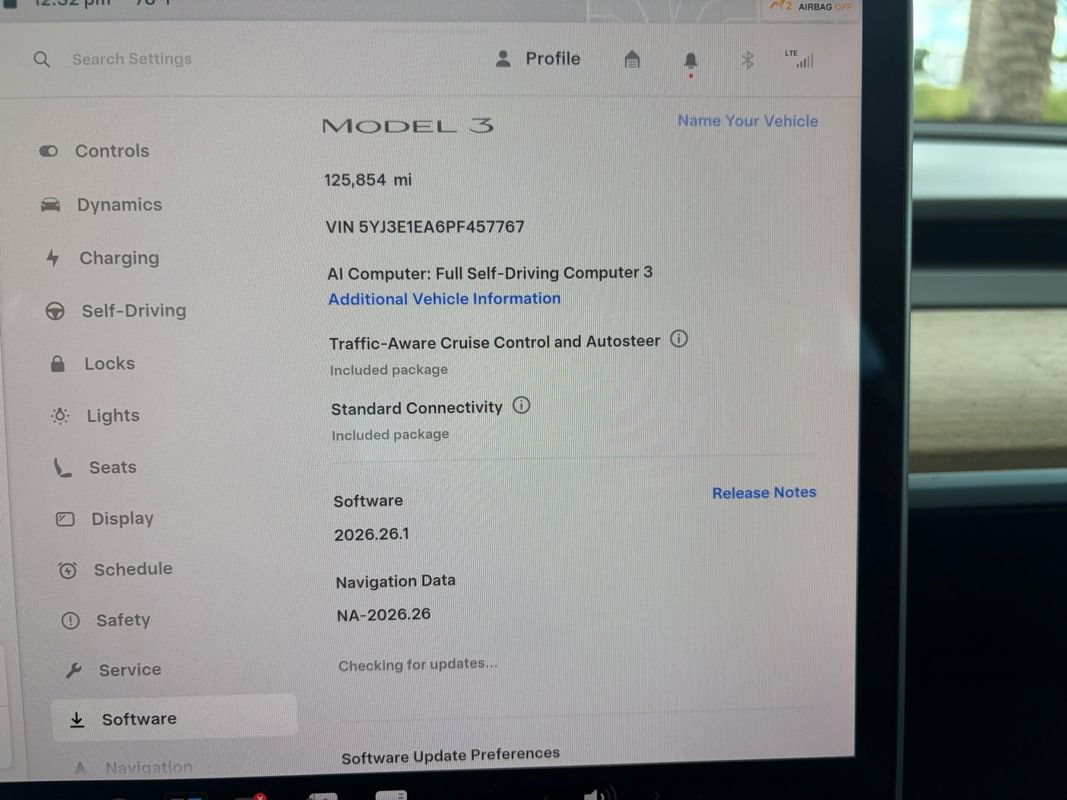 Used 2023 Tesla Model 3 Standard Range RWD image 13
