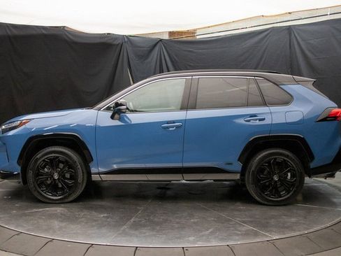 Used 2022 Toyota RAV4 XSE image 9