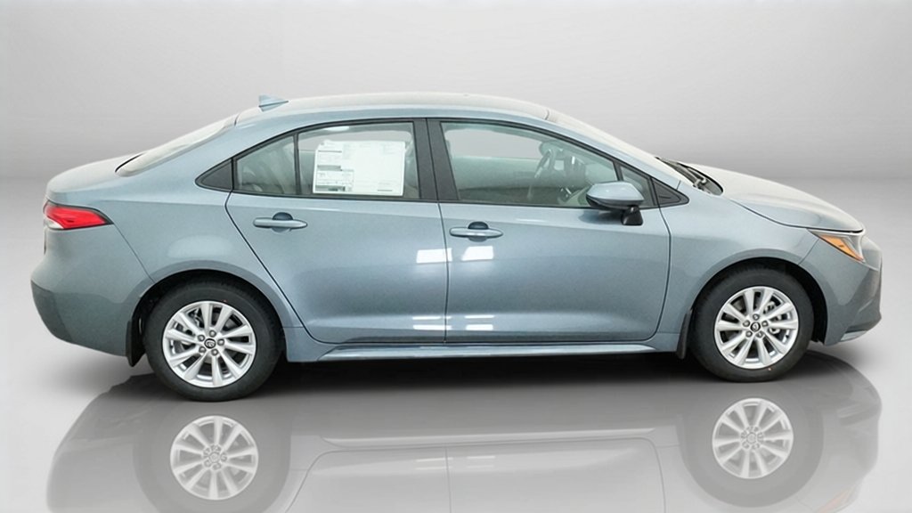 New 2027 Toyota Corolla LE w/ LE Premium Package FWD image 7