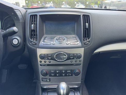 Used 2013 INFINITI G37 x Sedan w/ Premium Pkg AWD/4WD image 21