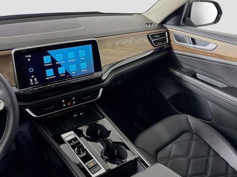 New 2026 Volkswagen Atlas SE image 22