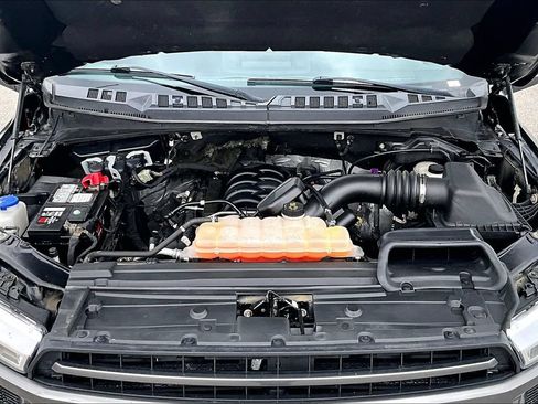 Used 2018 Ford F150 XLT w/ Equipment Group 301A Mid AWD/4WD image 11