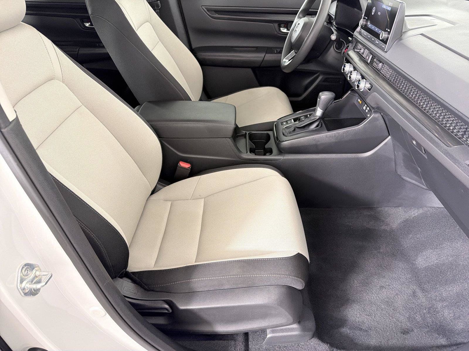 Used 2024 Honda CR-V EX image 11