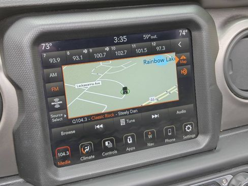 Used 2021 Jeep Wrangler Unlimited Sport AWD/4WD image 30