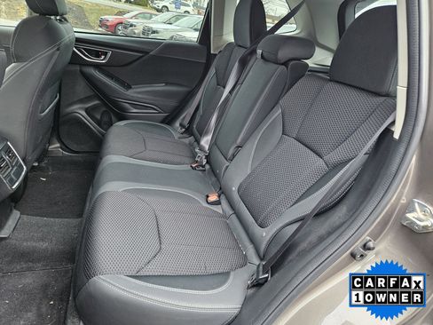 Certified 2023 Subaru Forester Premium image 19