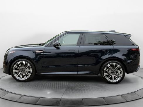 New 2026 Land Rover Range Rover Sport Dynamic SE AWD/4WD image 4