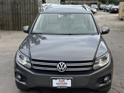 Used 2013 Volkswagen Tiguan SE FWD image 4