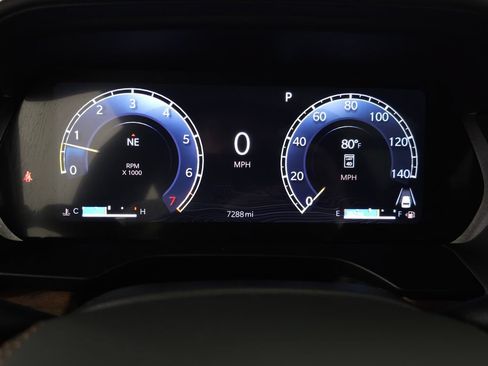 Used 2025 Jeep Grand Cherokee Summit AWD/4WD image 21