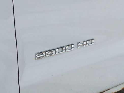 Used 2017 Chevrolet Silverado 2500 W/T image 13
