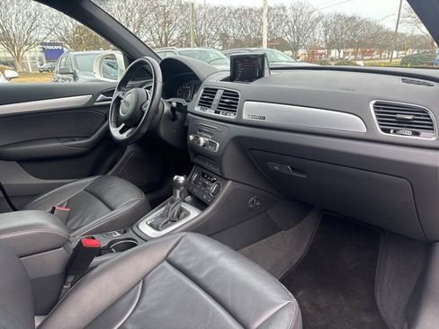 Used 2016 Audi Q3 2.0T Premium Plus image 16