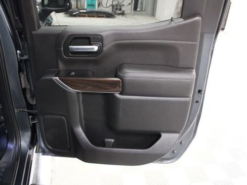 Used 2019 GMC Sierra 1500 SLT image 29