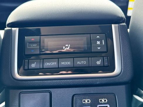 New 2026 Subaru Ascent Limited AWD/4WD image 25