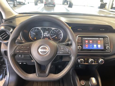 Used 2023 Nissan Kicks S FWD image 11