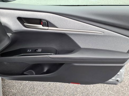 Certified 2025 Toyota Camry LE image 17