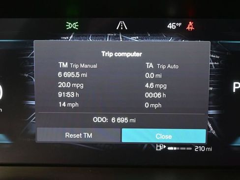 Used 2023 Volvo XC60 B5 Ultimate w/ Protection Package Premier image 28