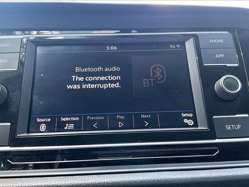 Used 2019 Volkswagen Jetta SE FWD image 37
