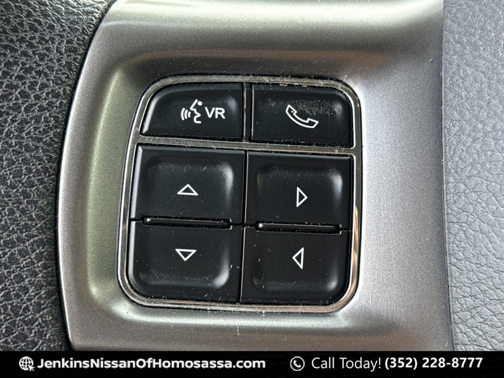 Used 2024 RAM 1500 Classic SLT AWD/4WD image 41
