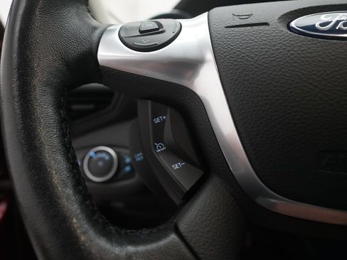 Used 2015 Ford Escape SE w/ Equipment Group 201A FWD image 19