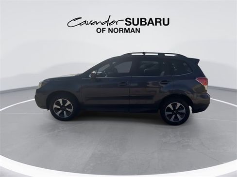 Used 2018 Subaru Forester 2.5i Limited image 8