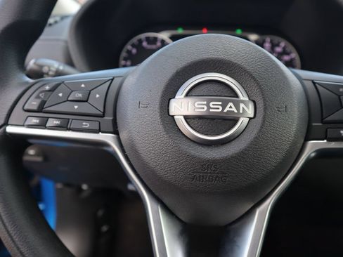 Certified 2025 Nissan Sentra SV FWD image 18
