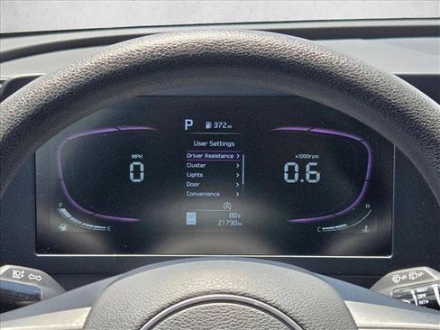 Used 2025 Kia Sportage LX FWD image 10