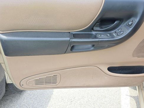 Used 2002 Ford Ranger XL RWD image 9