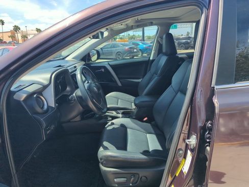 Used 2016 Toyota RAV4 Limited image 17