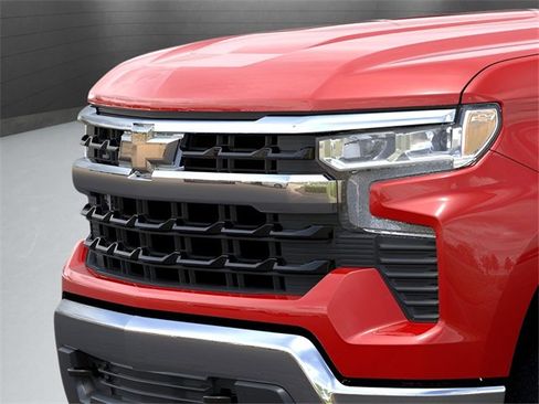 New 2025 Chevrolet Silverado 1500 LT image 13