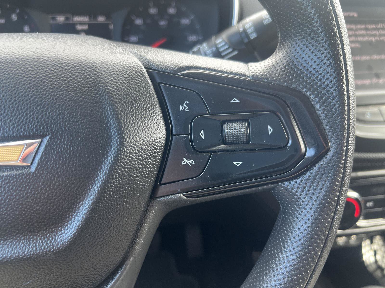 Used 2023 Chevrolet TrailBlazer LT FWD image 18