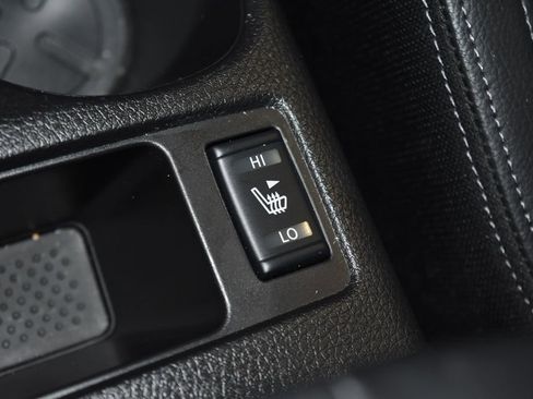 Certified 2022 Nissan Rogue Sport SL w/ Premium Package image 17