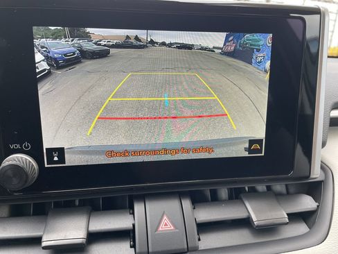 Used 2025 Toyota RAV4 XLE w/ Convenience Package AWD/4WD image 20