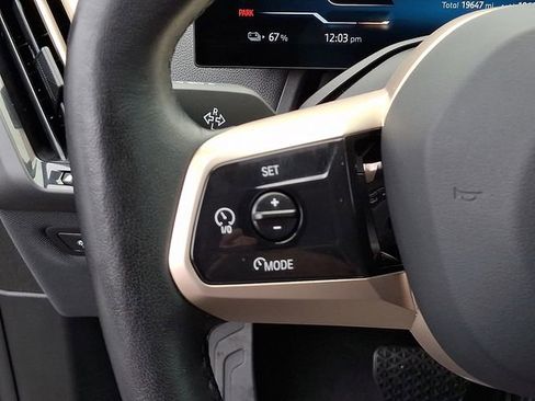 Used 2024 BMW iX xDrive50 image 25