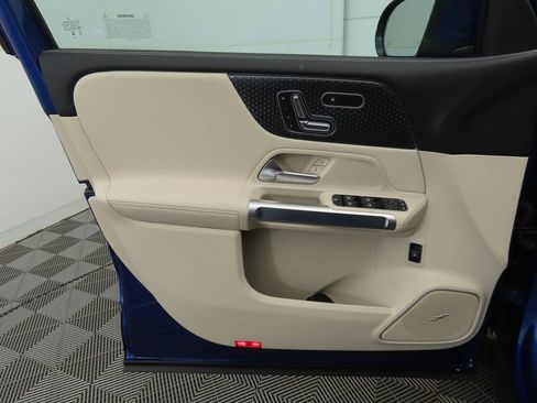 New 2026 Mercedes-Benz GLB 250 GLB 250 image 24