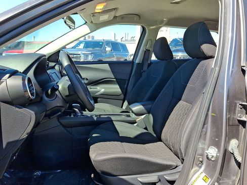 Used 2023 Nissan Kicks SV image 24