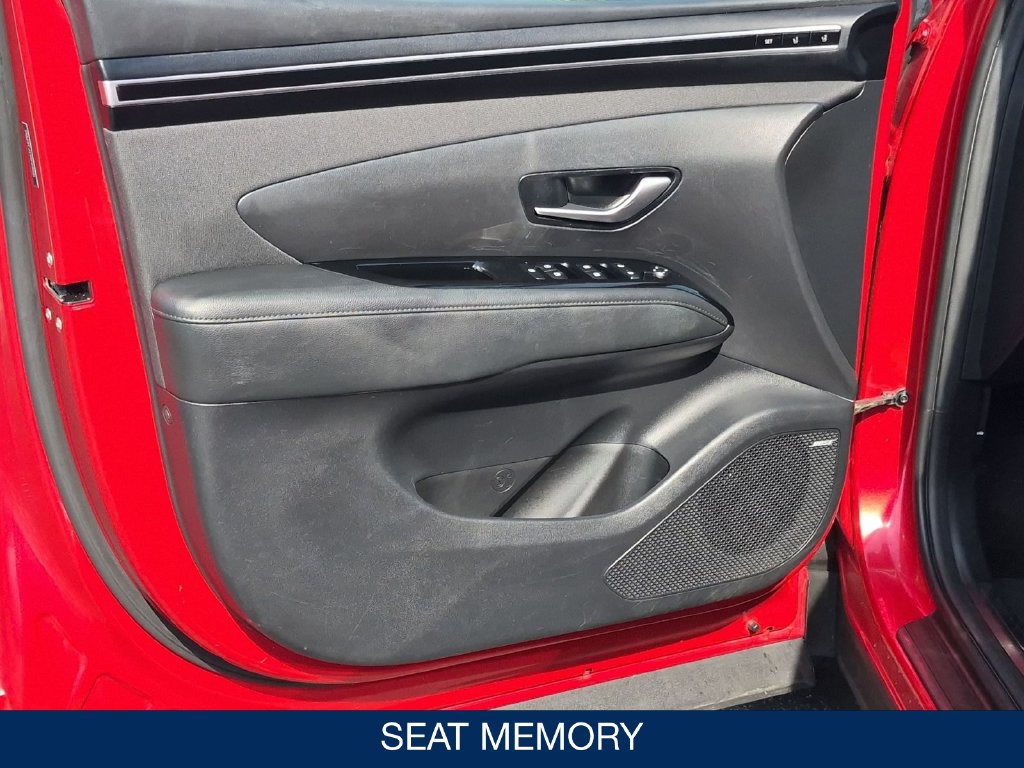 Used 2022 Hyundai Tucson Limited AWD/4WD image 11