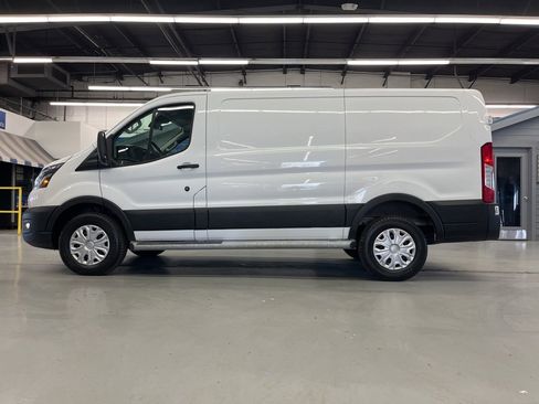 Used 2023 Ford Transit 250 Low Roof w/ Exterior Upgrade Package image 4