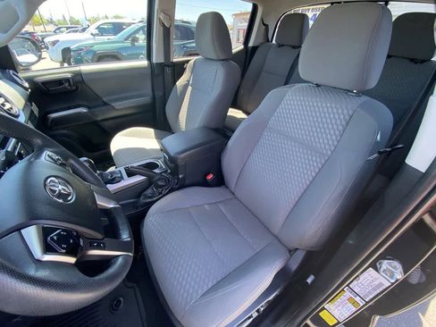 Certified 2022 Toyota Tacoma SR5 w/ Technology Package RWD image 11