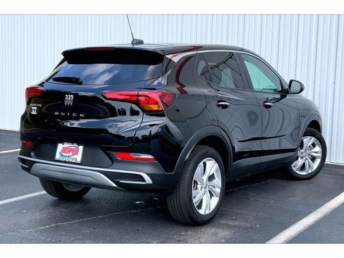 Used 2025 Buick Encore GX Preferred AWD/4WD image 10