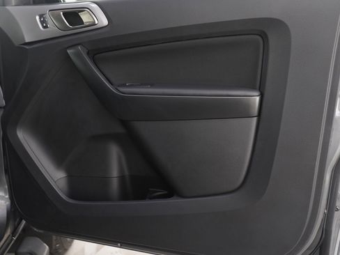 Used 2021 Ford Ranger XLT w/ Equipment Group 301A Mid image 9